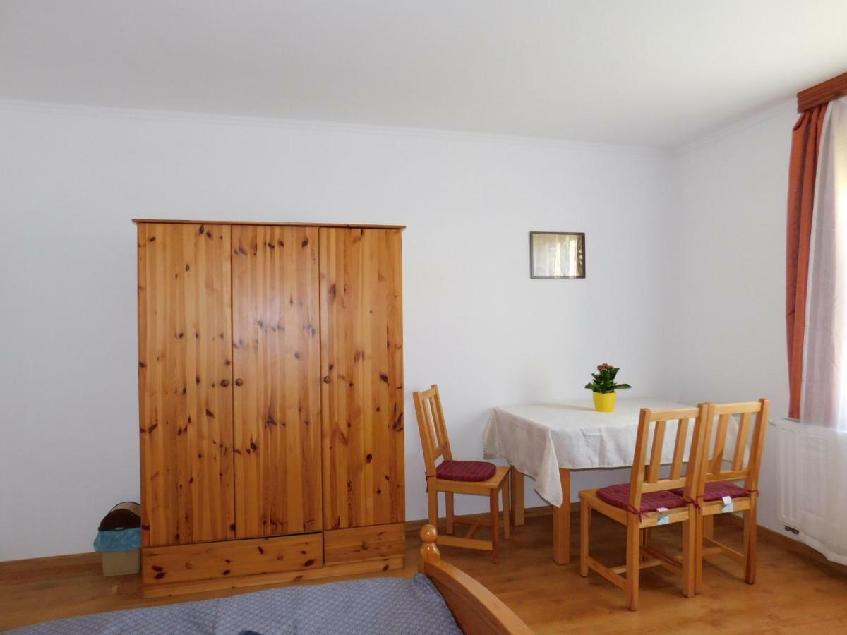 8888 Apartmanház Lispeszentadorján Exteriér fotografie